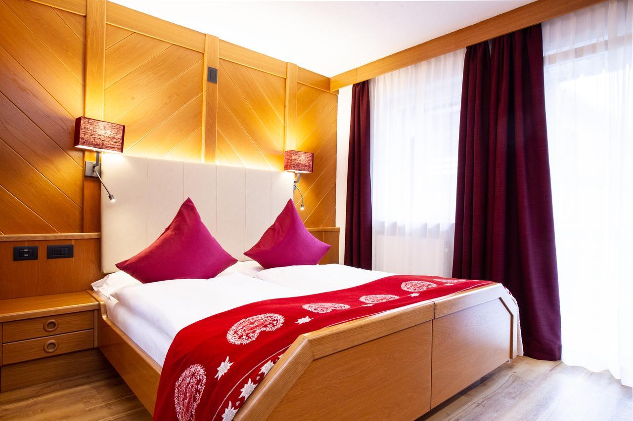 Hotel Cirelle Suite & Spa กานาเซย์ ภายนอก รูปภาพ